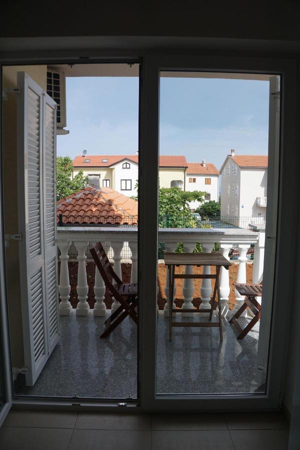 מאלינסקה Mitra Apartments מראה חיצוני תמונה